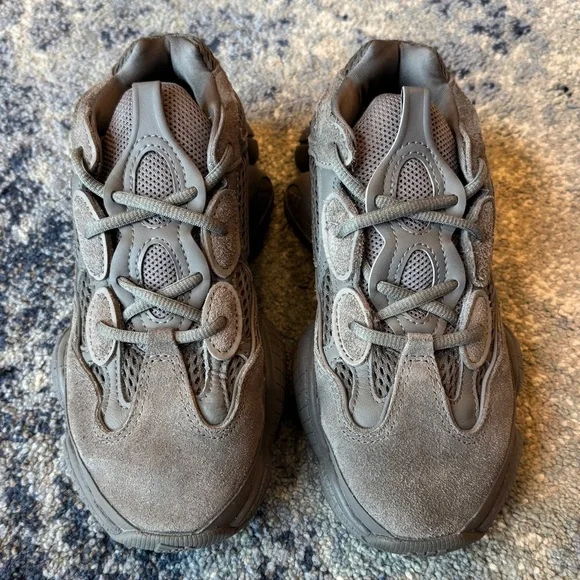 Yeezy 500 ‘Granite’ size 5 - Picture 2 of 9